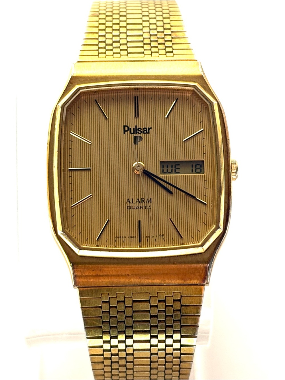 Men's Vintage 1980’s ALARM ANALOG-DIGITAL Watch PULSAR Y960-5019 - 29.5mm